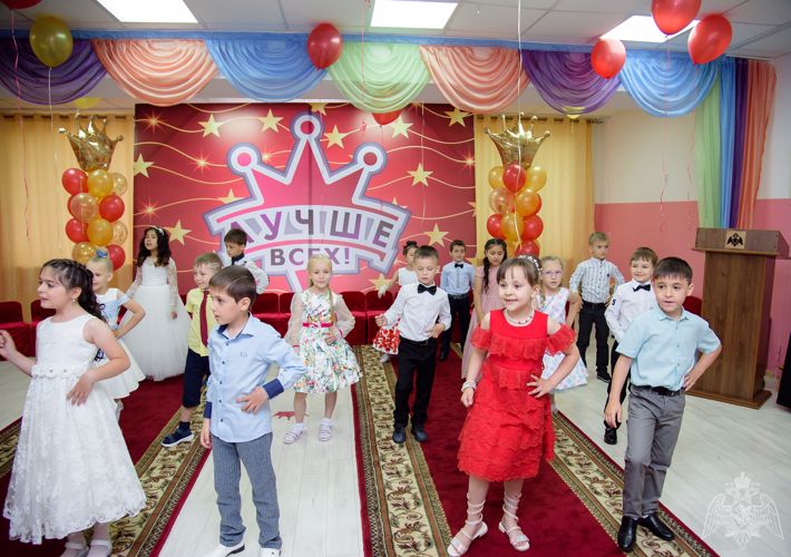 Праздник «До свиданья детский сад!»