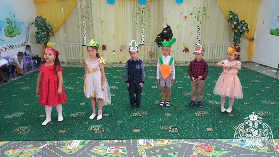 ПРАЗДНИК "У ОСЕНИ В ГОСТЯХ"