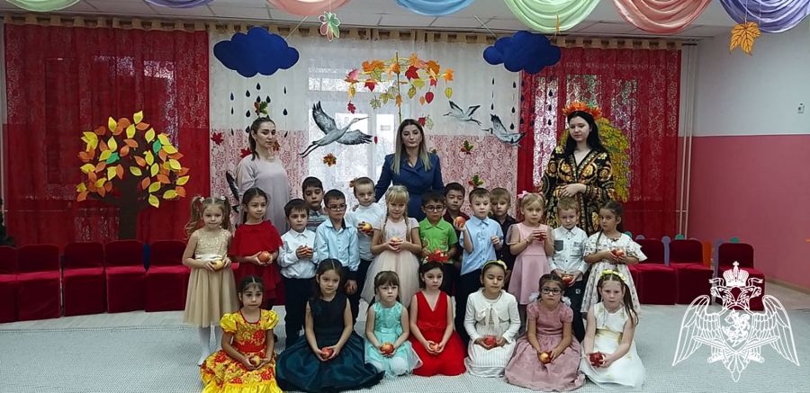 ПРАЗДНИК "У ОСЕНИ В ГОСТЯХ"