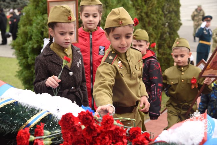 ТЕМАТИЧЕСКИЙ ДЕНЬ "ДЕНЬ ПОБЕДЫ"