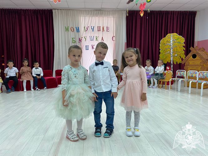 Конкурс чтецов "Мои лучшие бабушка с дедушкой"