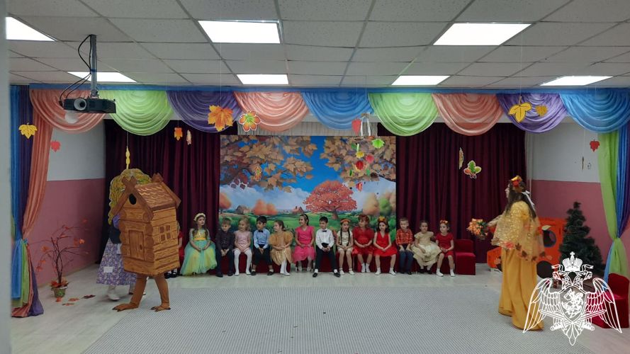 Праздник "Осень в гости заходи"