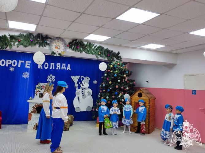 Фольклорное развлечение "На пороге Коляда"