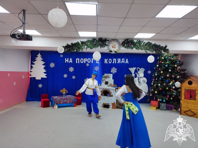 Фольклорное развлечение "На пороге Коляда"