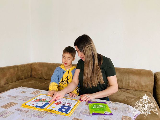 АКЦИЯ  "ЧИТАЕМ ВМЕСТЕ С МАМОЙ"