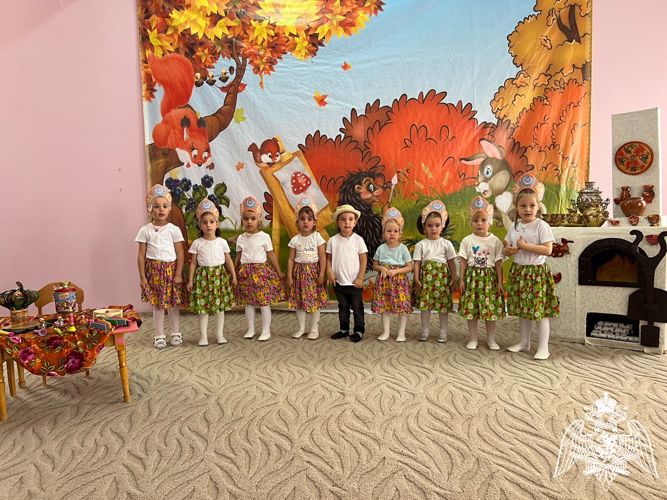 День народных песен