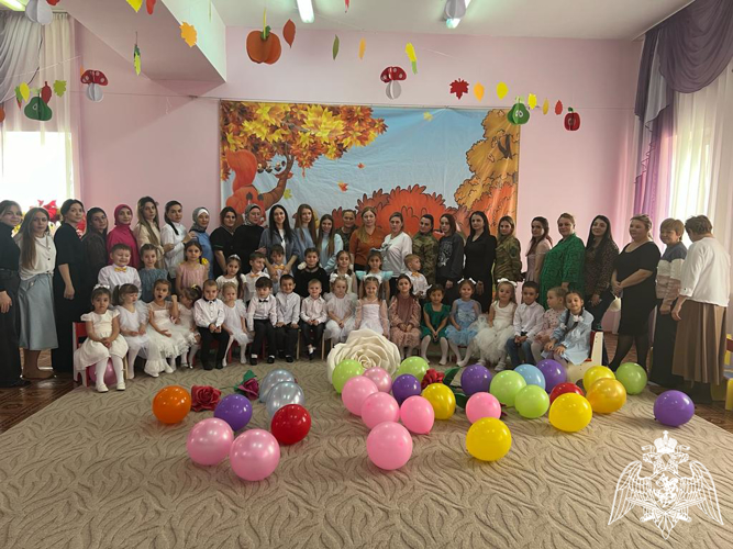 В ФГКДОУ «Звездочка» прошло праздничное мероприятие, посвященное Дню матери.