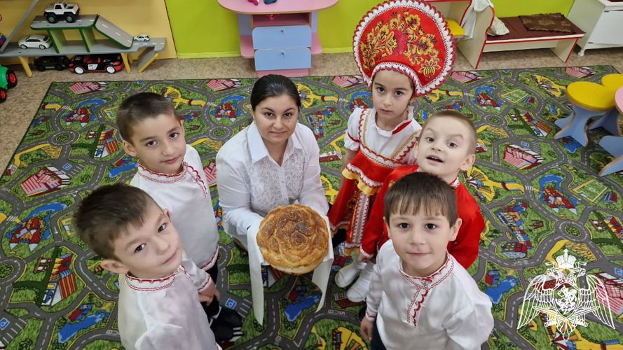 День народных песен