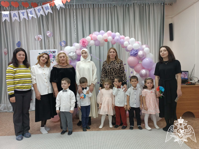 В ФГКДОУ «Звездочка» прошло праздничное мероприятие, посвященное Дню матери.