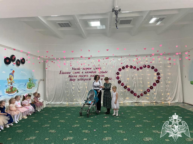 В ФГКДОУ «Звездочка» прошло праздничное мероприятие, посвященное Дню матери.