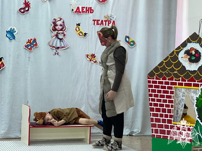 27 марта — Всемирный день Театра