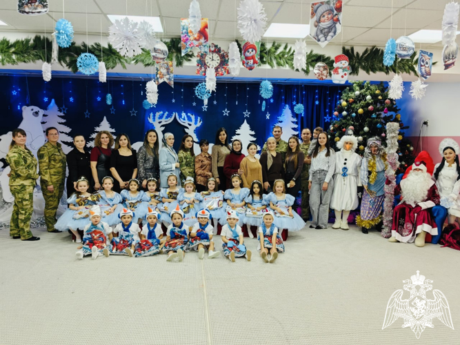 Новогодний утренник "Волшебный сундучок" в ФГКДОУ "Звездочка" войск национальной гвардии Российской Федерации г. Грозный (корпус 2) в средней группе № 5.
