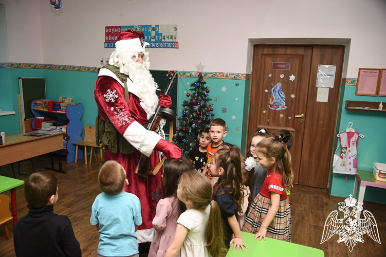 Акция «Дед мороз специального назначения»