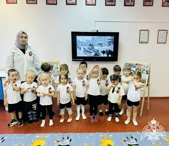 27 января 1944 года - день полного снятия блокады Ленинграда.