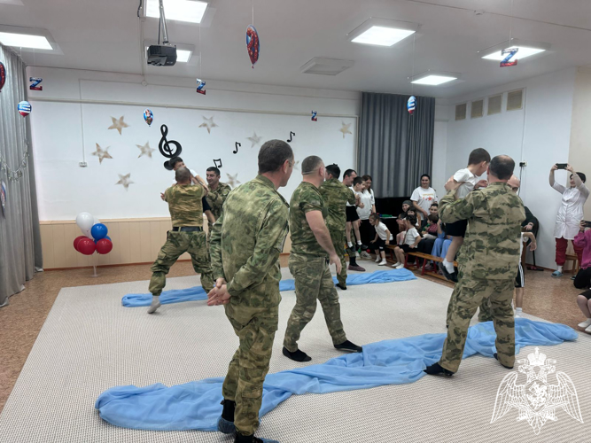 Музыкально-спортивные праздники, повященные Дню защитника Отечества. Мероприятия прошли в филиале № 1.