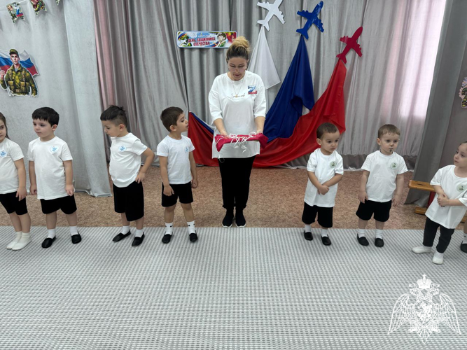 Музыкально-спортивные праздники, повященные Дню защитника Отечества. Мероприятия прошли в филиале № 1.