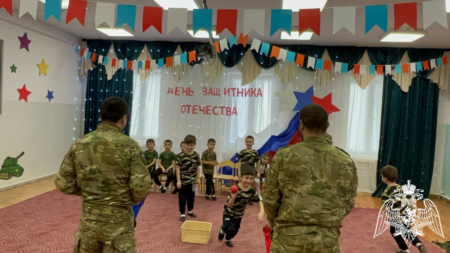 Музыкально-спортивные праздники,повященные Дню защитника Отечества. Мероприятия прошли в филиале № 4.