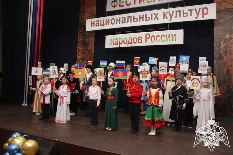 Фестиваль национальных культур народов России «Венок дружбы» .