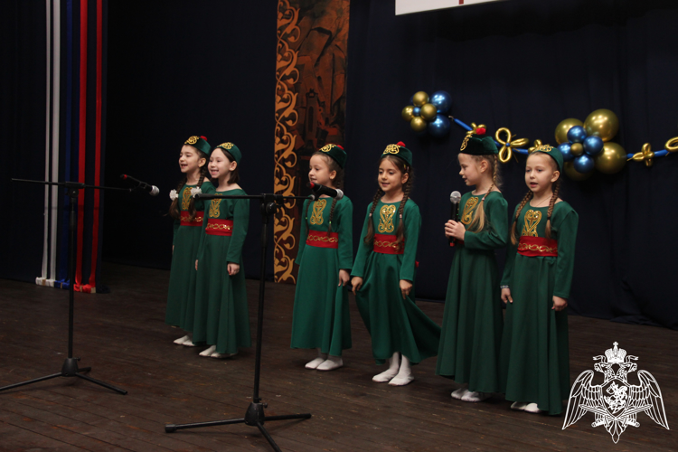 Фестиваль национальных культур народов России «Венок дружбы» .