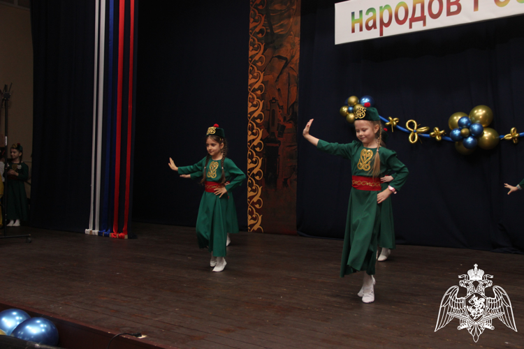 Фестиваль национальных культур народов России «Венок дружбы» .