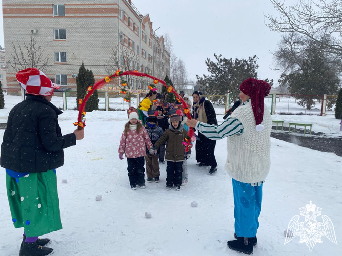 Праздник "Масленица хороша-широка ее душа!" Мероприятия прошли в филиале № 1.