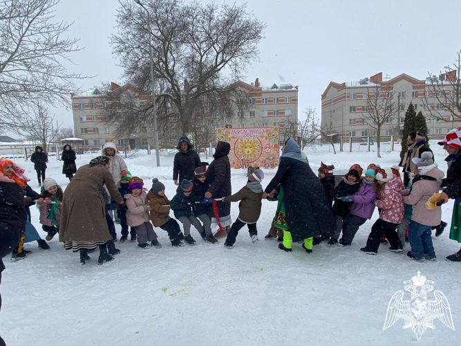 Праздник "Масленица хороша-широка ее душа!" Мероприятия прошли в филиале № 1.