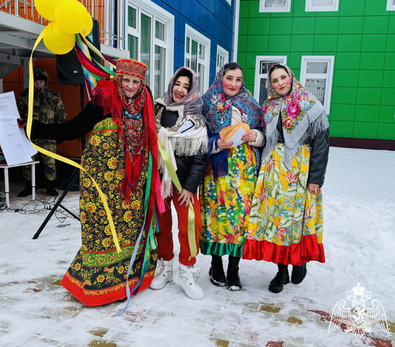 Праздник "Расступись, честной народ! В гости к нам Весна идет!"