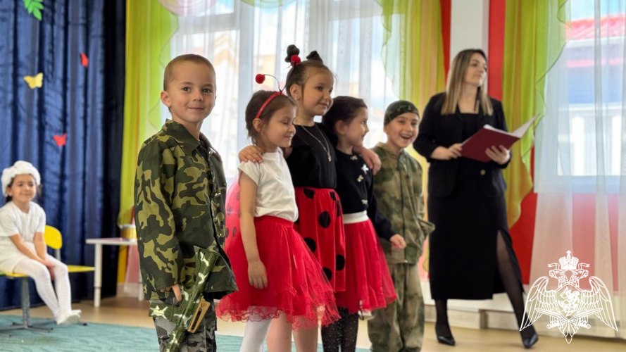 Начало театральной недели.