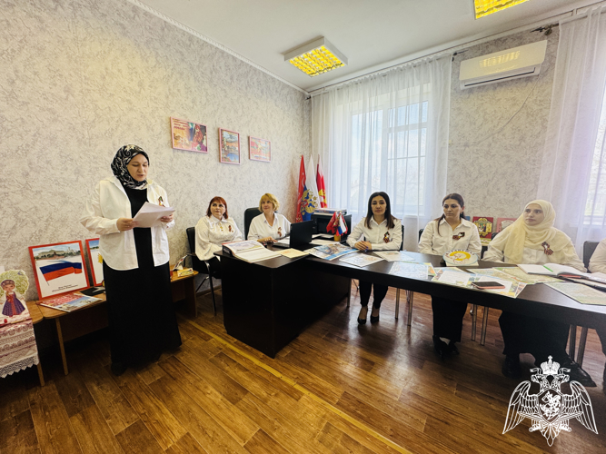 Педагогический совет по теме "Система работы в ДОУ по воспитанию нравственно- патриотических чувств у дошкольников».