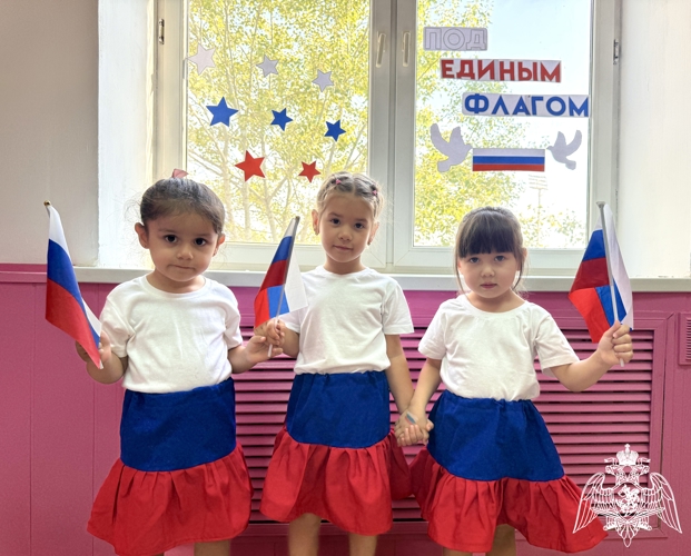 День Государственного флага в филиале № 1 детского сада "Звездочка" ст.Наурская