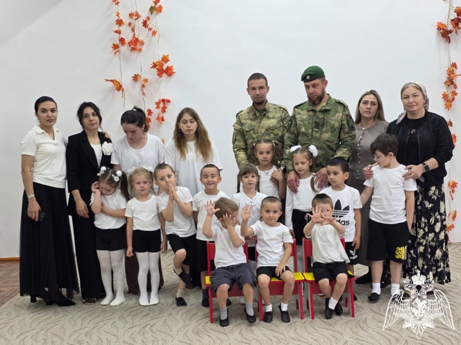 В филиале № 3 детского сада "Звездочка" г. Гудермес прошла спортивная эстафета в честь Дня отца