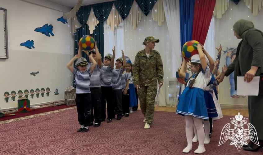 Праздничное мероприятие в честь Дня защитника Отечества прошло в филиале № 4 детского сада "Звездочка" г. Урус-Мартан