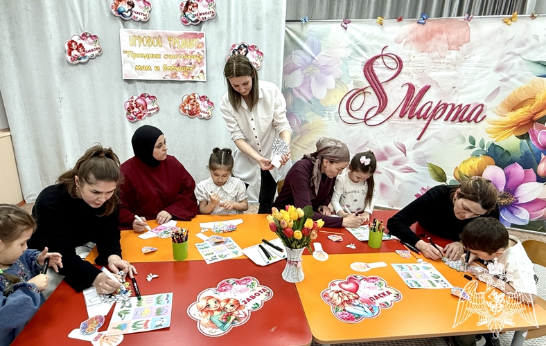 Игровой тренинг "Праздник счастливых мам и бабушек" в филиале № 1 детского сада "Звездочка" ст. Наурская