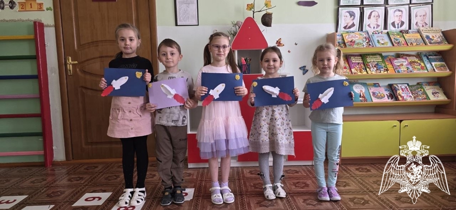 День космонавтики в филиале № 3 детского сада "Звездочка" г. Гудермес