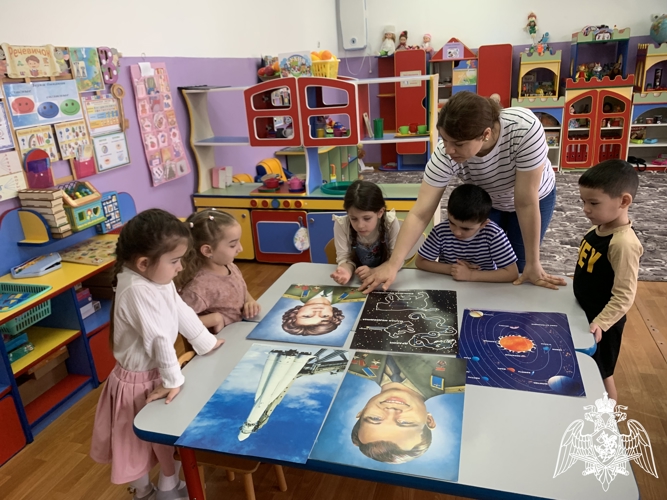 День космонавтики в филиале № 4 детского сада "Звездочка" г. Урус-Мартан