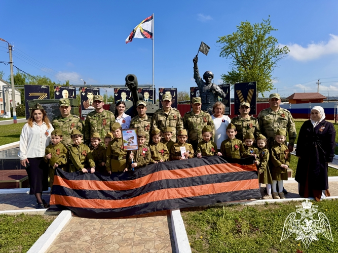 Патриотическая акция "Георгиевская лента", приуроченная ко Дню Победы, прошла в филиале № 1 детского сада "Звездочка" ст. Наурская